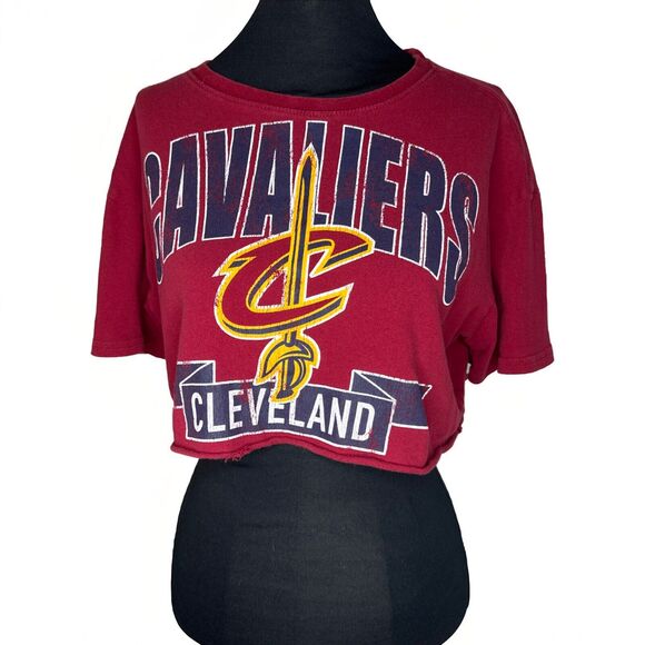 Vintage NBA Cleveland Cavaliers Womens Small Crop Top Shirt Basketball 90s Retro - Picture 1 of 8